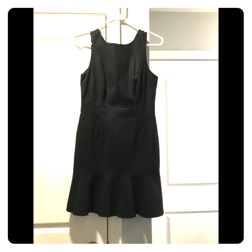 Banana Republic Dress in Black - Size 8P